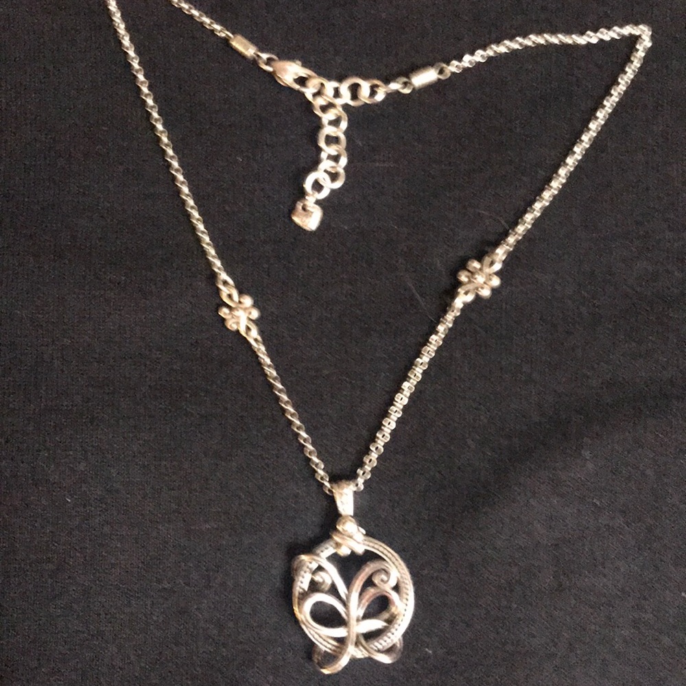 Brighton Motion Circular inner Scroll